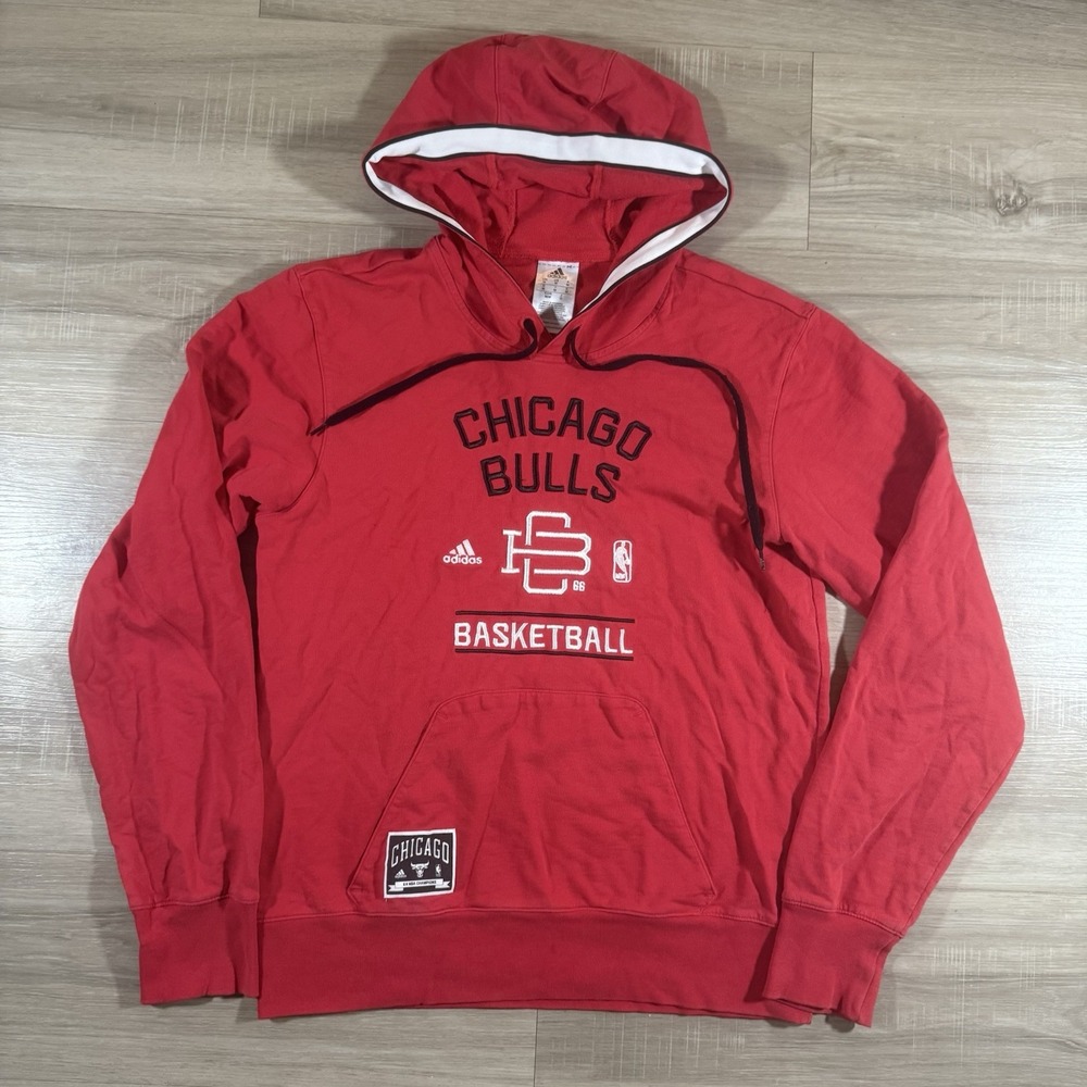 Adidas Chicago Bulls Men's M Sweatshirt NBA Hoodie NBA Basketball Embroidered